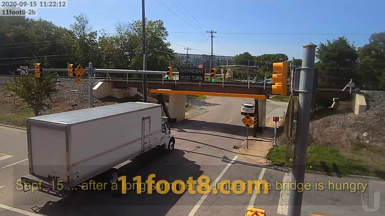 11foot8+8 2020 crash compilation