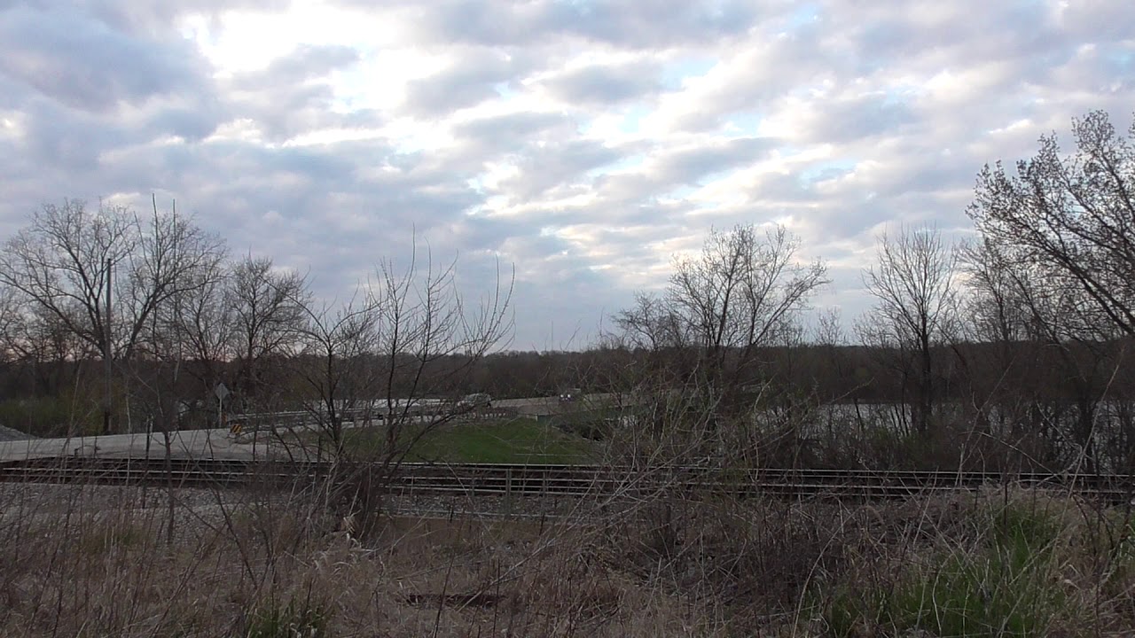 Distant Audio of CSX 6504's RS5T 4/17/19
