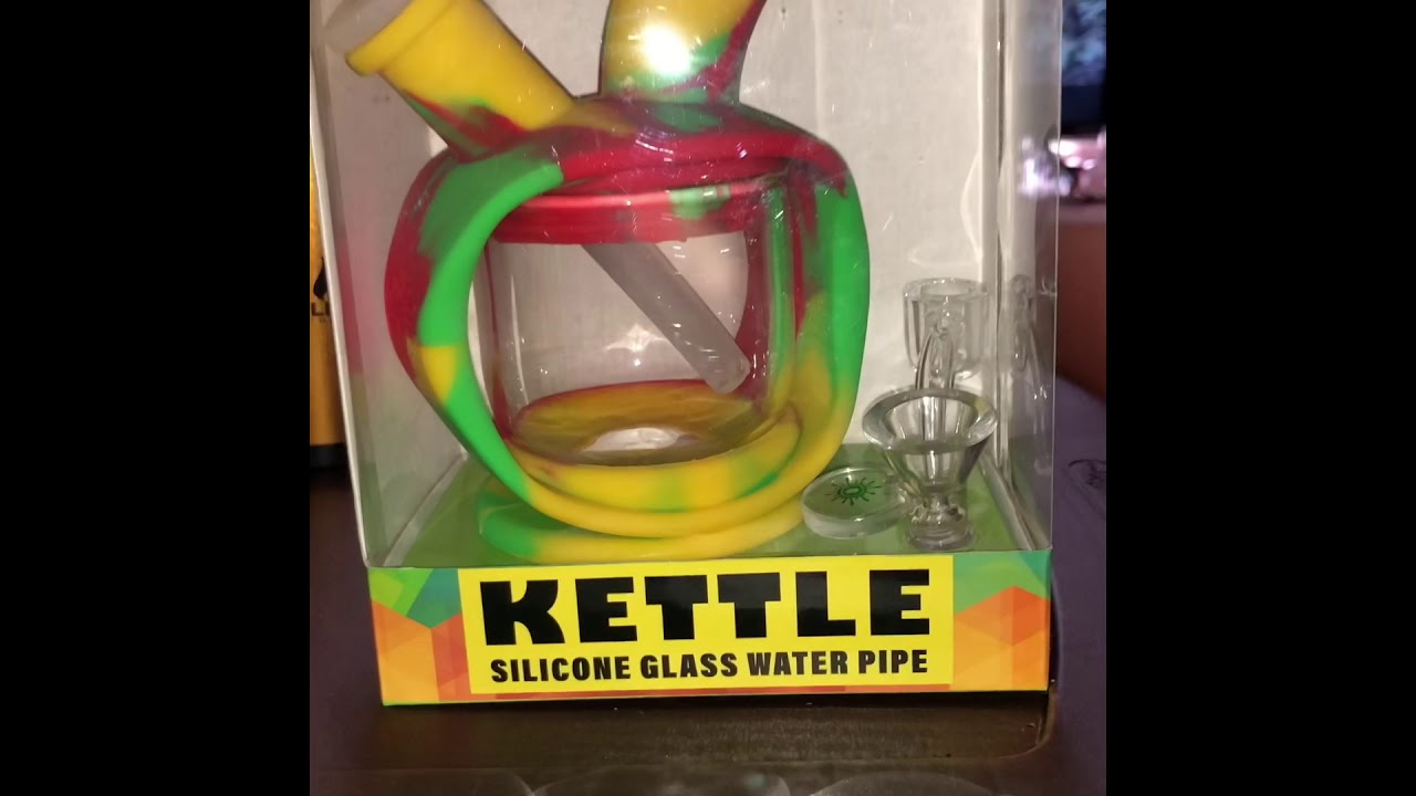 Ooze Kettle Silicone Water Pipe Unboxing!