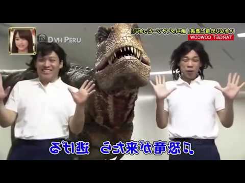 funny-japanese-dinosaur-prank