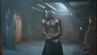 Miniatura del video "Moses Sumney - Virile [Official Video]"