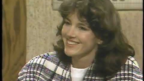 Computer Chronicles: Business Graphics for the Mac (1988)