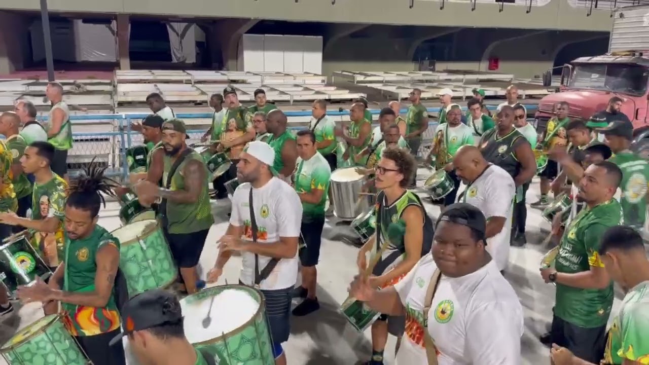 Bateria da Mocidade - setor 11 - LARGADA 23/01/2025