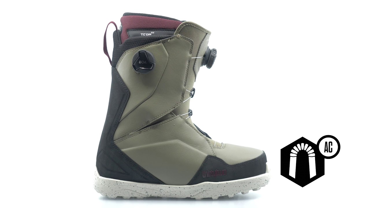 thirty two lashed double boa 2019