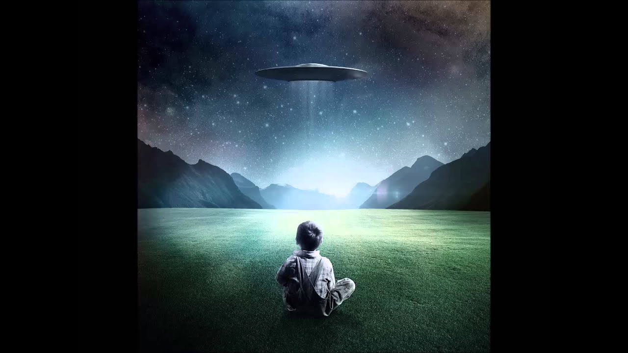 Vigiland UFO ( Remix by DJ Crisma ) / bass boosted - YouTube