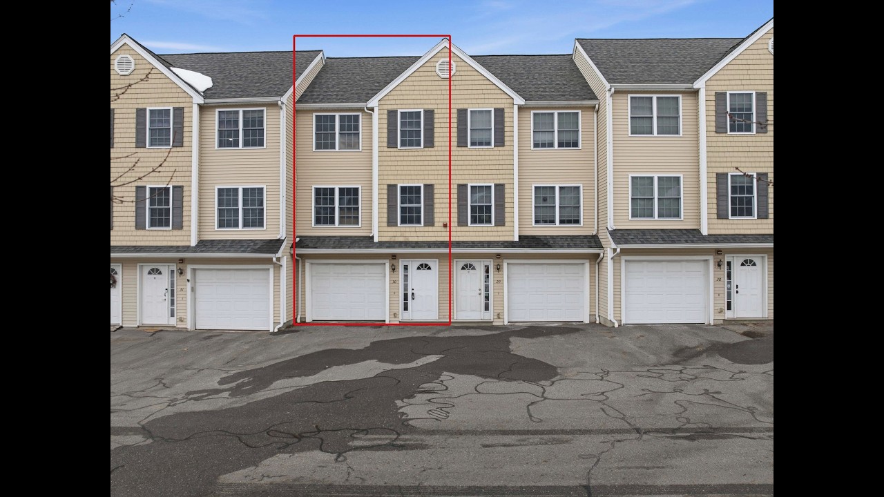 JUST LISTED IN LOWELL!