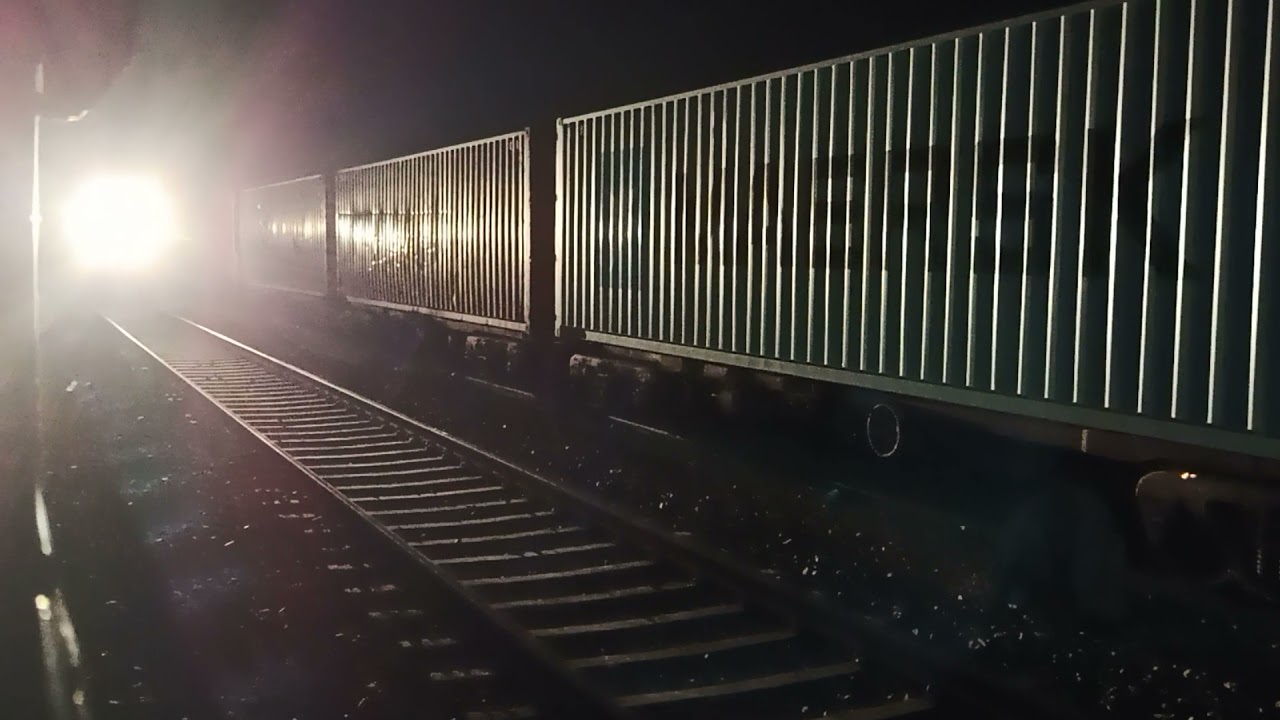 Superfast Non stop train at night || Limitless gamestar ||