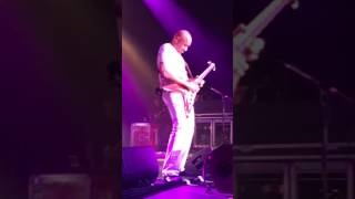 Video thumbnail of "Sammy Hagar and the Circle - Bigfoot - live in Cleveland"