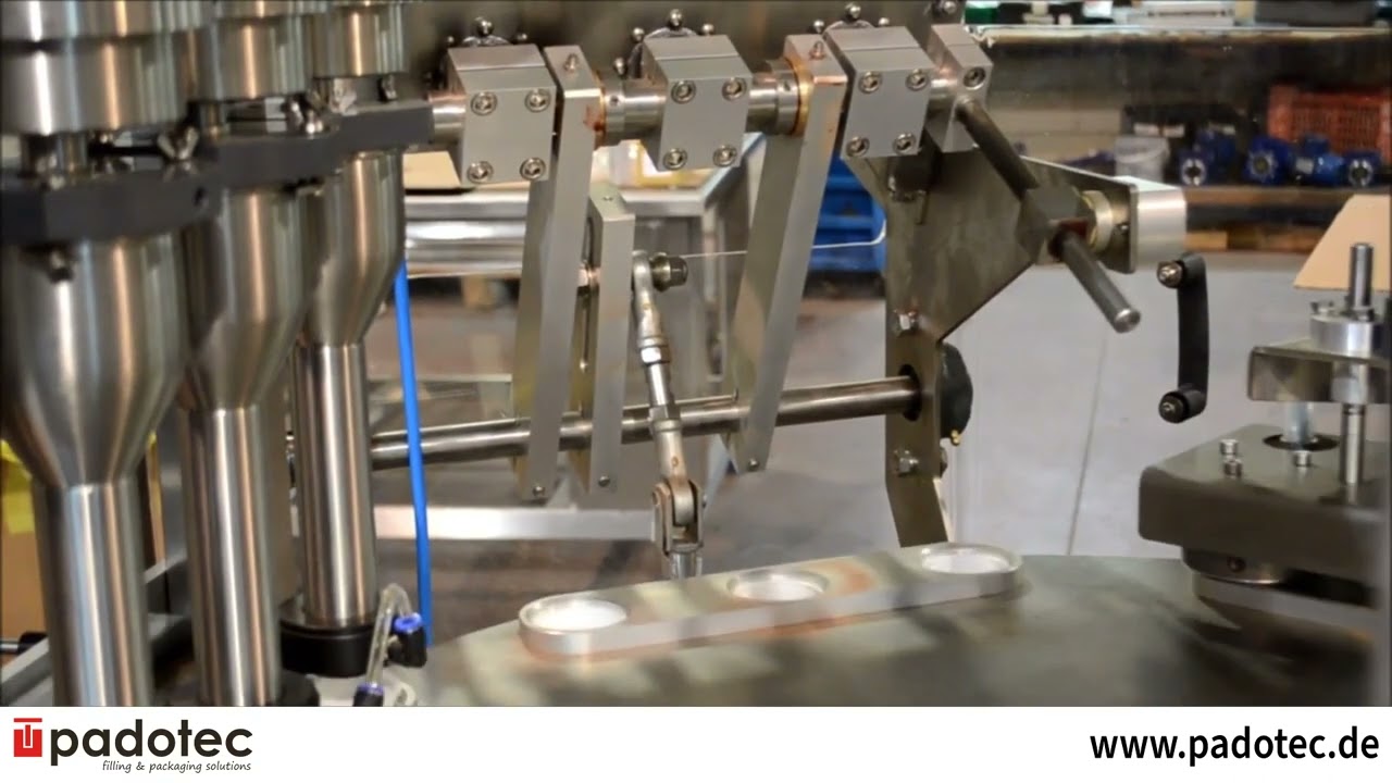 Becher Füll- & Verschließmaschine - versiegeln mittels vorgestanzter Siegelplatinen - Padotec
