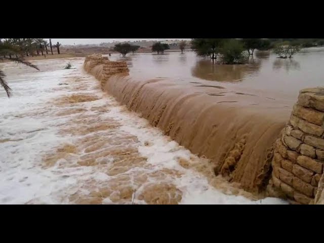 مصرع وإصابة العشرات جراء الفيضانات والسيول بالعراق