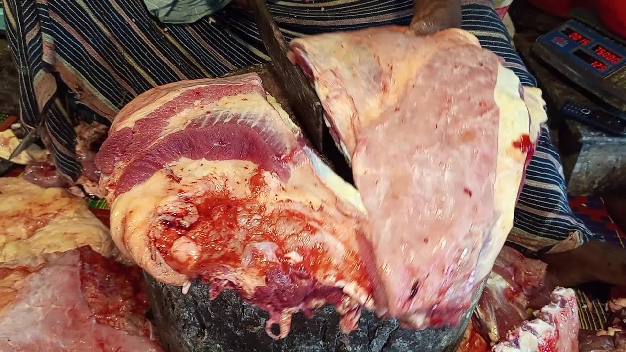 Village Market Tour - Best Knife for Butchering Beef, Fast & Satisfying Meat Cutting by Expert Hand 