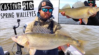 Crushing BIG Walleyes Casting Shallow Water!