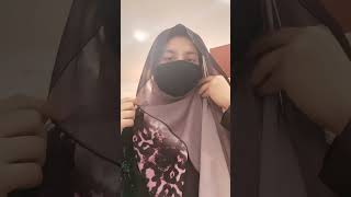 Flowy summer hijab style by Halima Sadiya ⭐