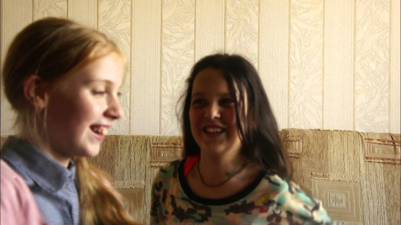 Картинки для сестры. Приходите в гости. The world revolving ноты. Когда придут сестры. Пришла сестра.