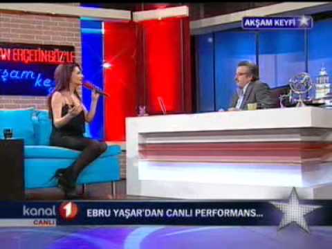 Ebru Yaşar-Kararsızım ve Aramam Canlı (Kenan Erçetingözle Akşam Keyfi)