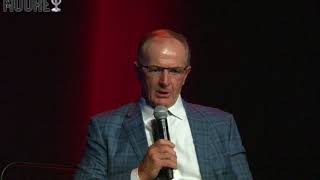 Al MacInnis breaks up room discussing Crosby/MacKinnon