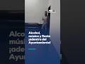 Alcalde en Zacatecas convierte Cabildo en cantina con tequila y tamborazo; regidor denuncia abuso