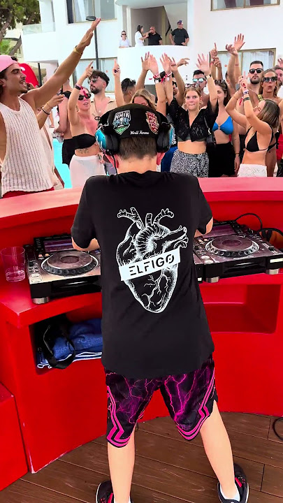 🌴💦 How Kid #dj Shuts Down an #ibiza Pool Party in Style!