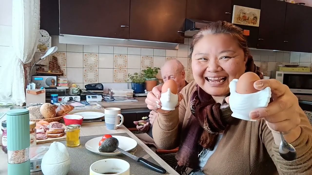 ทานอาการ​เช้าในวันหิมะตก #รักต่างวัย 