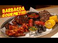 Probando barbacoa gourmet en un restaurante de bilbao