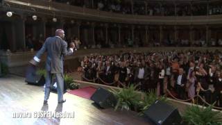 Donnie McClurkin - I'm Walking live @ Novara Gospel Festival 2009 chords