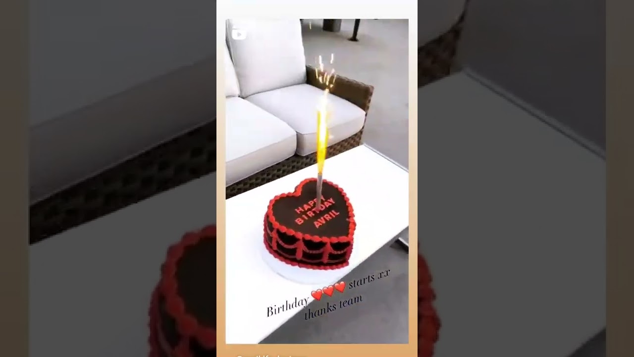 Avril Lavigne's birthday cake 