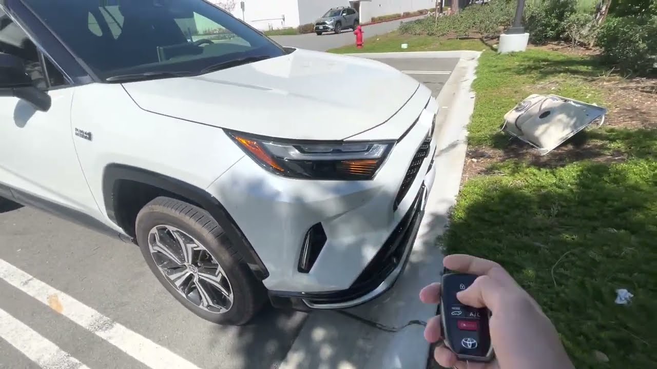 2022 Toyota RAV4 Prime XSE AWD Alarm