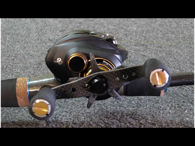 How To Cast A Baitcaster | How To Adjust A Baitcasting Reel | Fishing Reel - YouTube How To Cast A Baitcaster | How To Adjust A Baitcasting Reel | Fishing Reel - YouTube