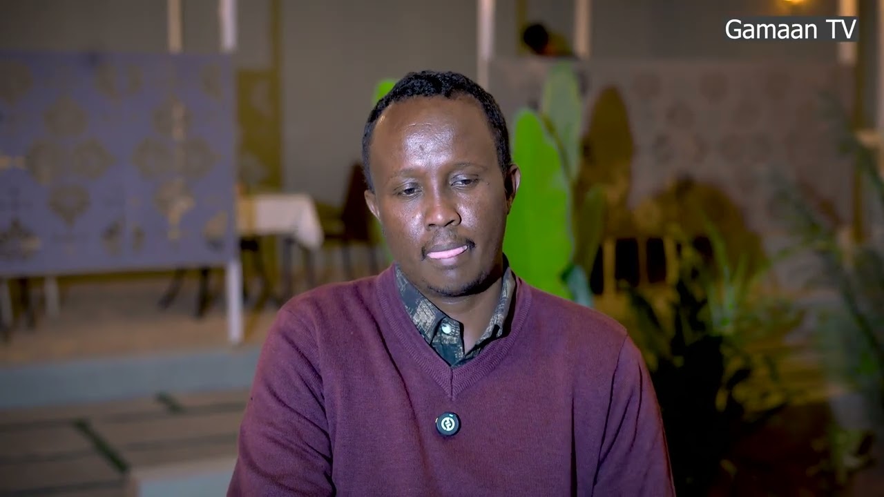 Waakan Buuggii Laga qoray AUN  abwaan suusle Suugaantiisii iyo sooyaalkiisii oo dhamaystiran,