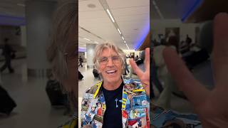 Eric Roberts spontaneously interviewed at LAX