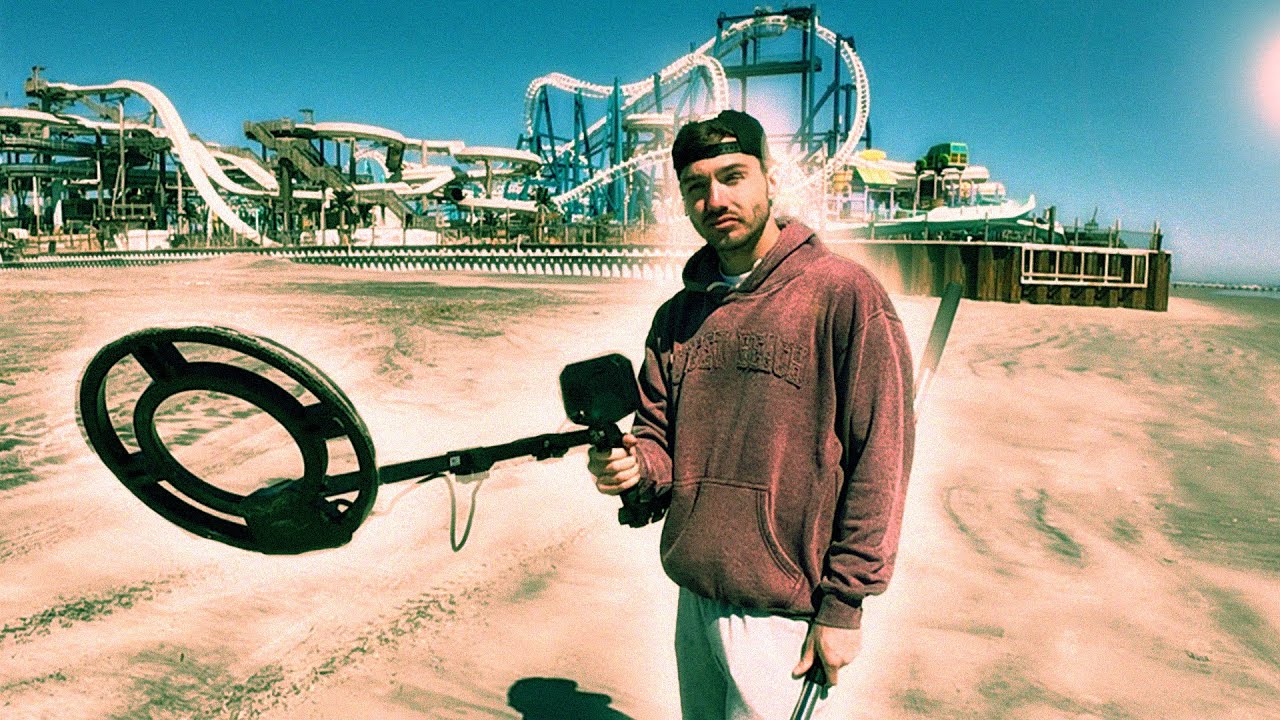 Metal Detecting for Treasure at the Jersey Shore (Wildwood)