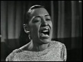 Capture de la vidéo Billie Holiday - "Strange Fruit" Live 1959 [Reelin' In The Years Archives]