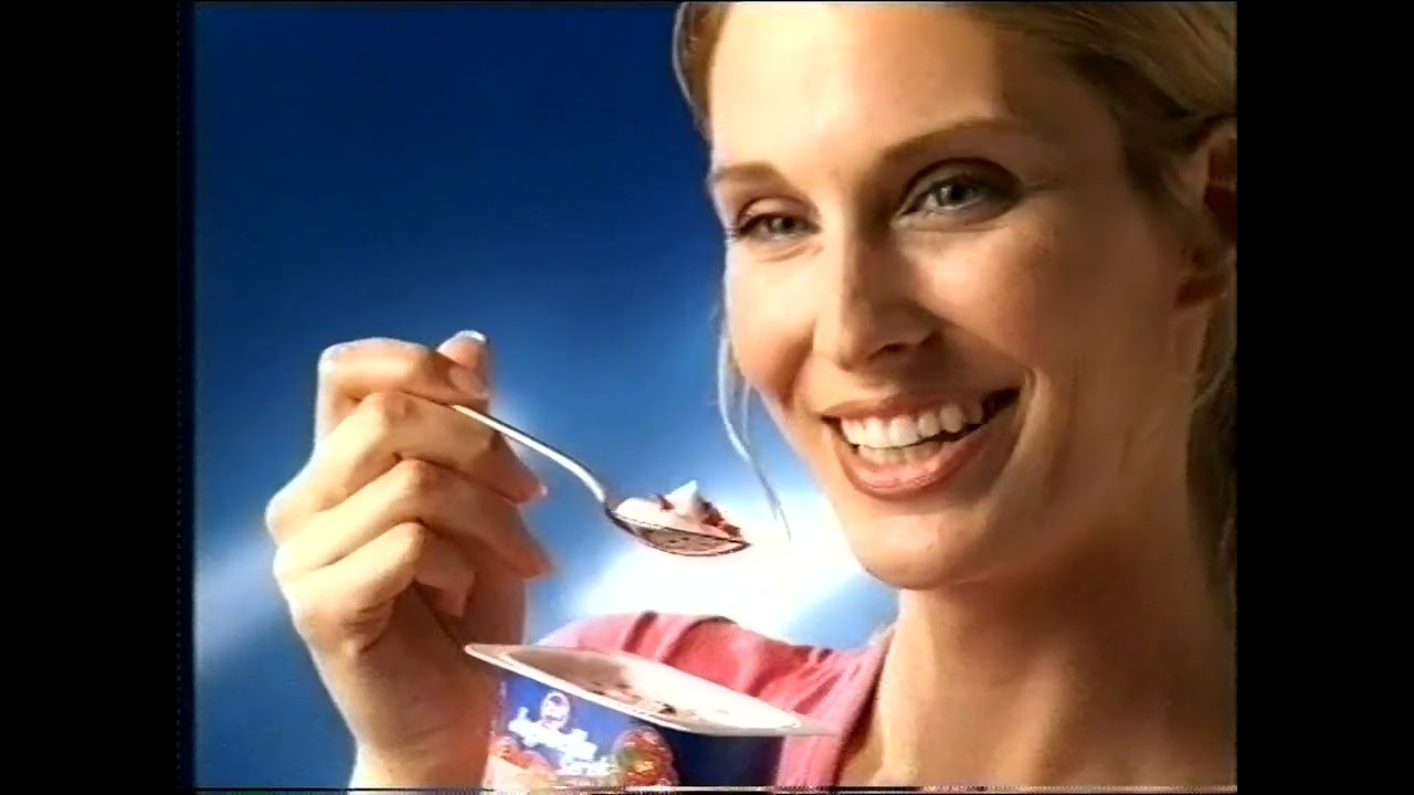 Reklamy, sponsorzy, zapowiedzi i fragment Pod Napięciem. TVN 04.12.2005