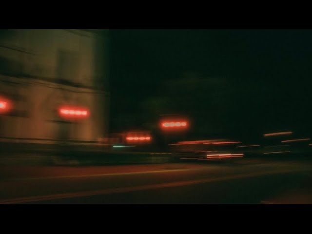 Guarda Kip Wolfe - Fast (Official Visualizer) su YouTube Guarda Kip Wolfe - Fast (Official Visualizer) su YouTube