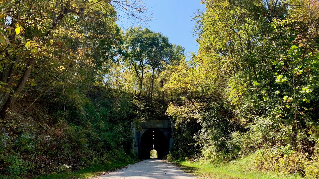 Bicycling on the Rock Island Rail Trail in Lee's Summit Missouri YouTube