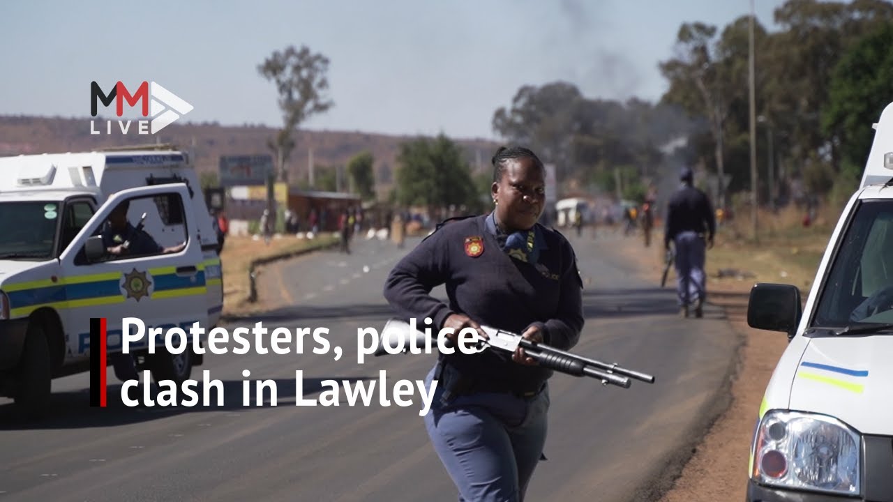 'They are coming to attack us': Police call for backup in Lawley as protesters throw rocks