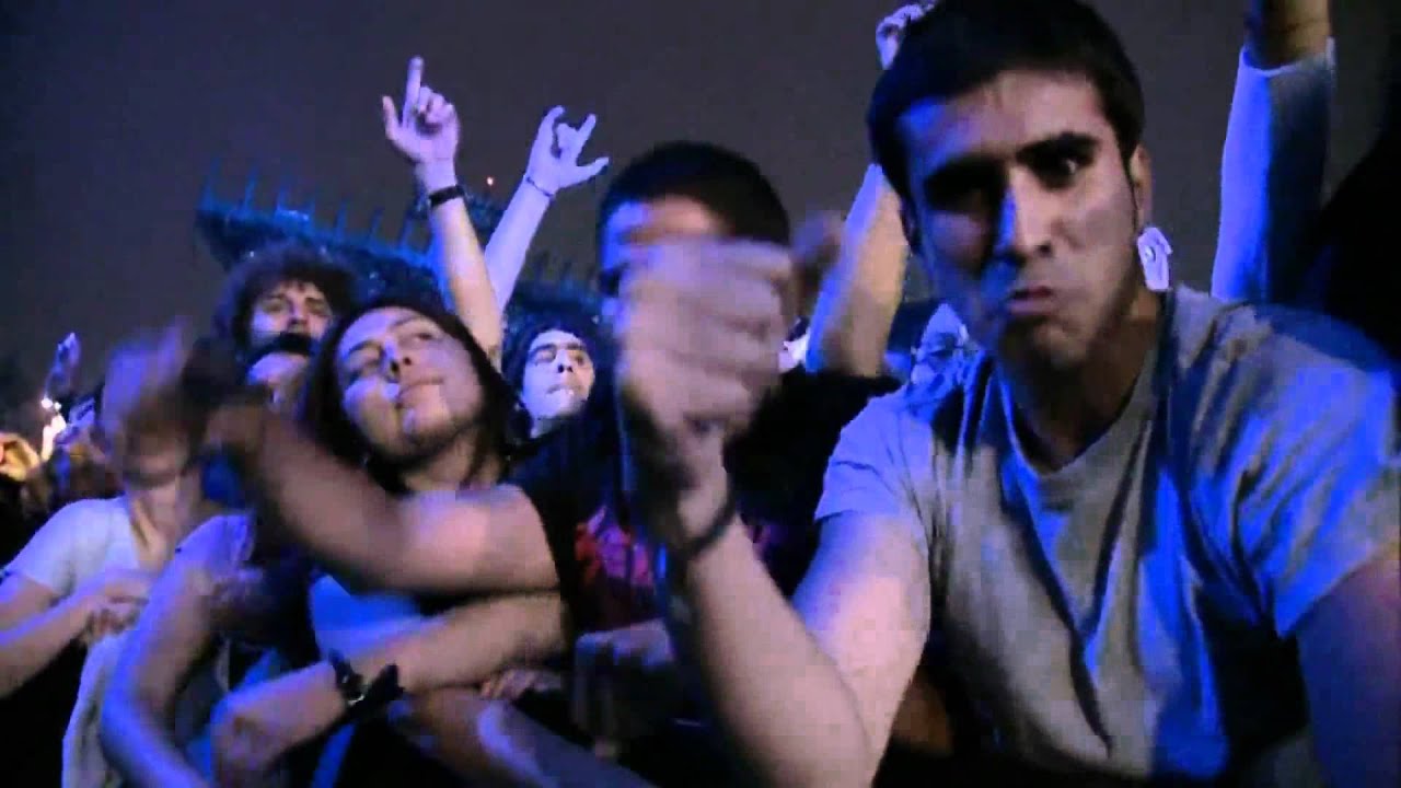 Crowd - YouTube