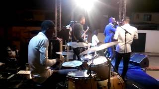 ORCHESTRE 5 ETOILES ABIDJAN DOKOUI SHOW