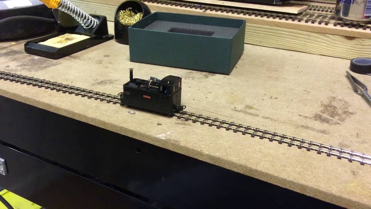 009 locomotive DCC conversion - YouTube