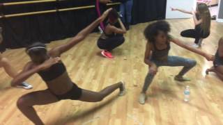 Mannequin Challenge | On Stage Dancers