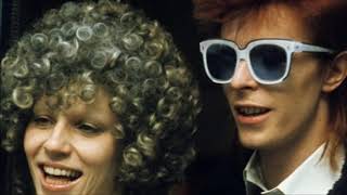 David Bowie 1973 Prettiest Star phase inversion