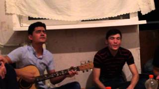 Turkmen gitara Shazada Purliyew Lukman Gyzy
