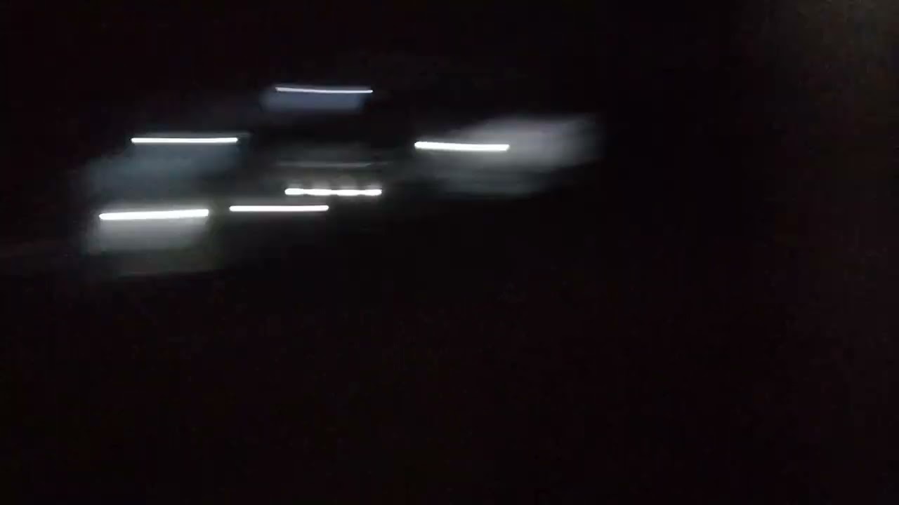 ka malabar melintas plosokandang jpl 244