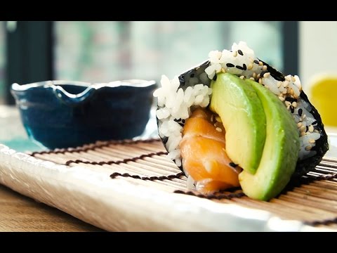 Video: Temaki-sushi Avokadolla Ja Taimenella. Vaiheittainen Resepti Valokuvalla