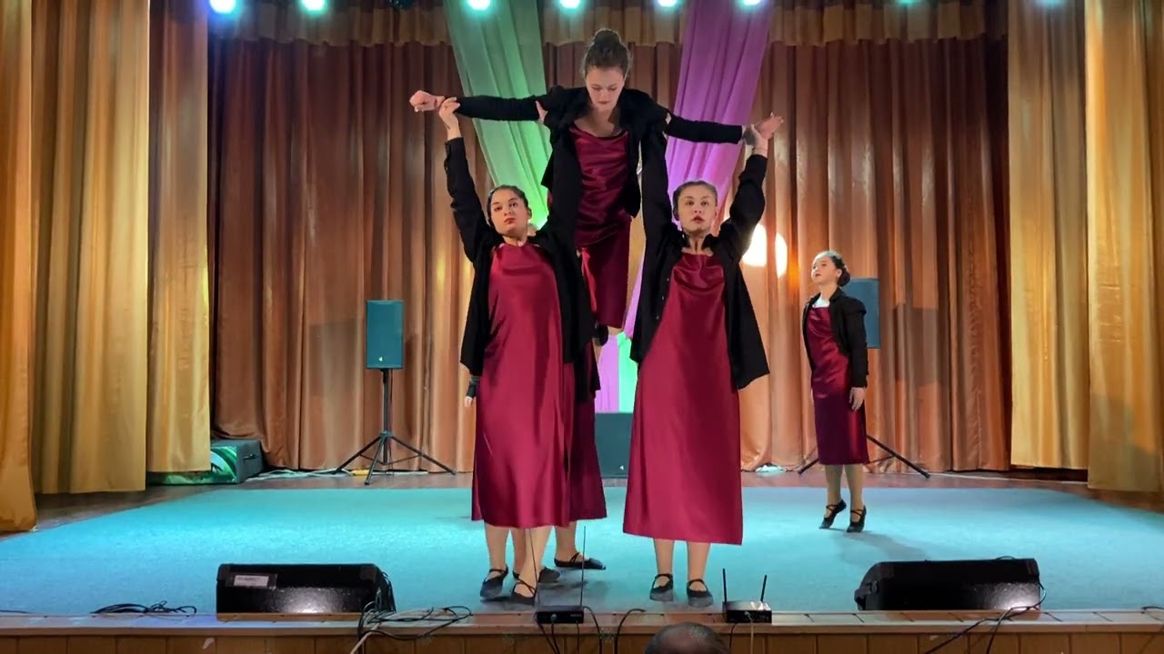 Танок «Темна війна»