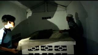 Kamera Mendadak Blur Saat Bersih² Petilasan Makam Bunda Ratu Ganda Sari