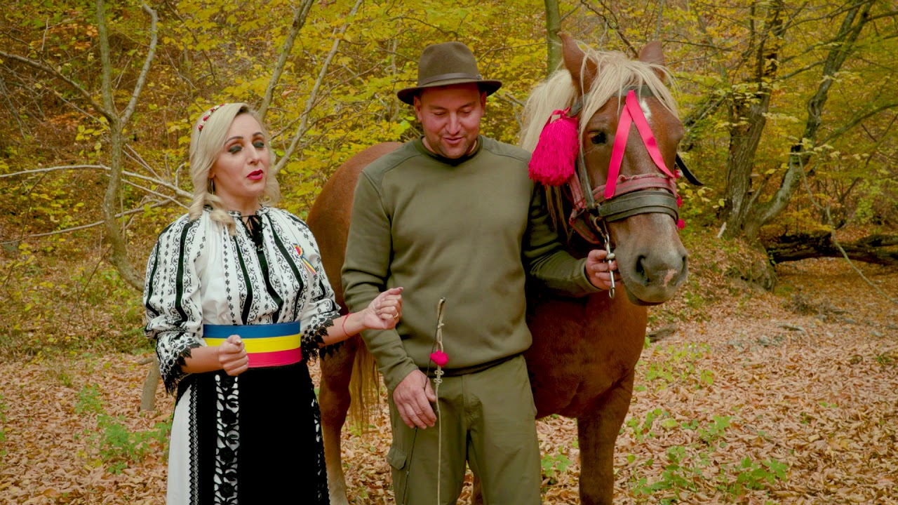 Dana Golet - "Calutii mei"  █▬█ █ ▀█▀