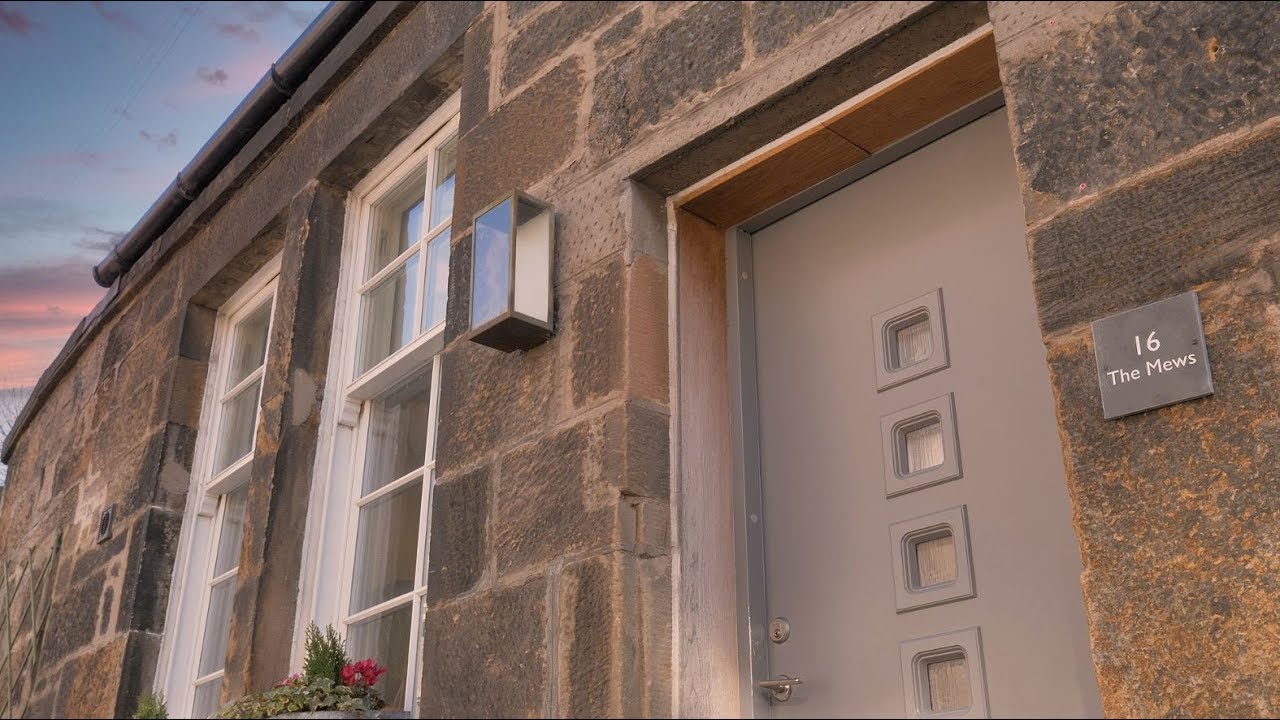 16 Cleveden Crescent Lane, Glasgow G12 0NZ