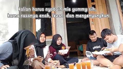KELOMPOK 3 TUGAS INFORMATIKA KELAS 9A SMP NEGERI 2 KALINYAMATAN VLOG MAKANAN DAN MINUMAN