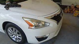 My 2040 Nissan altima gets meguiars ultimate waterless wash &amp; wax 